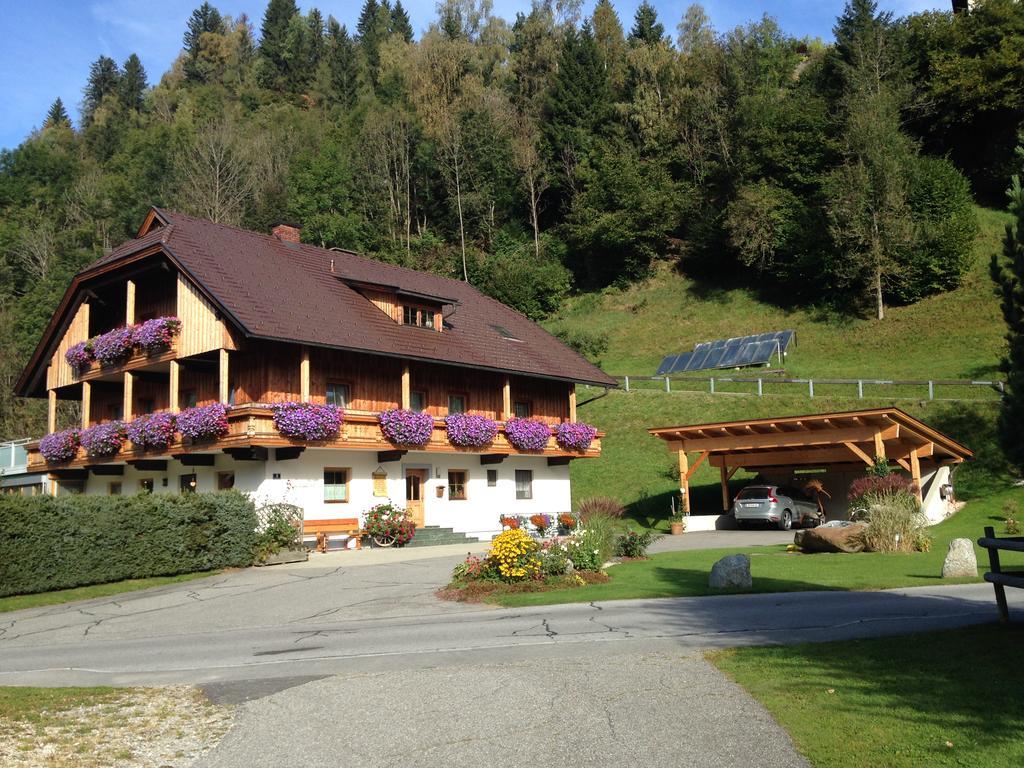 Simonbauerhof Villa Bad Kleinkirchheim Bagian luar foto